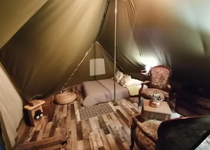Tente Herisson Boheme 4 Personnes Lou Cantou Cevenol Campsite Anduze