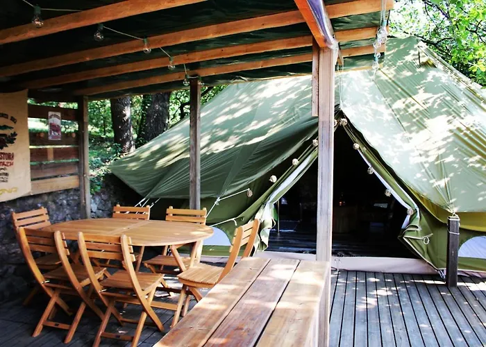 Tente Herisson Boheme 4 Personnes Lou Cantou Cevenol Campsite