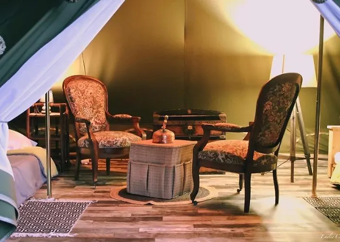 Tente Herisson Boheme 4 Personnes Lou Cantou Cevenol Campsite
