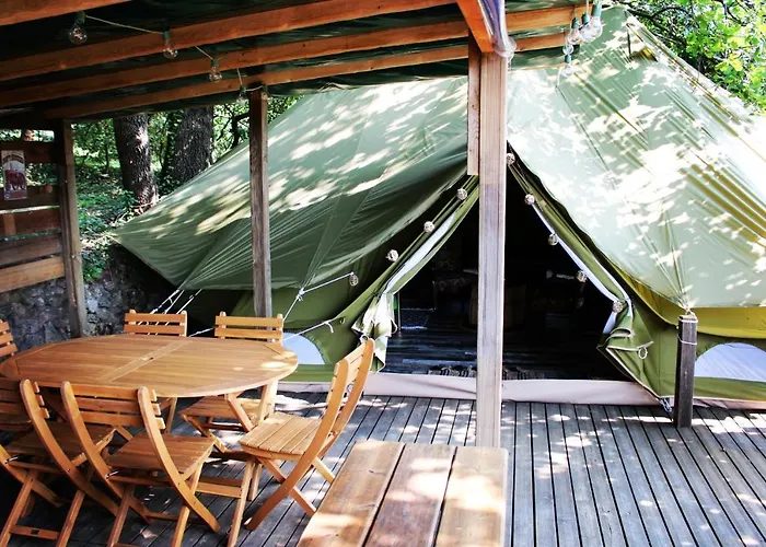 Tente Herisson Boheme 4 Personnes Lou Cantou Cevenol * Anduze
