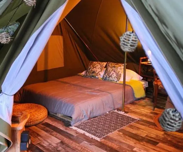 Campsite Tente Herisson Boheme 4 Personnes Lou Cantou Cevenol *